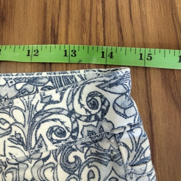 SQUEEZE Blue & White Floral Patterned Pants Sz 14 - Picture 6 of 7